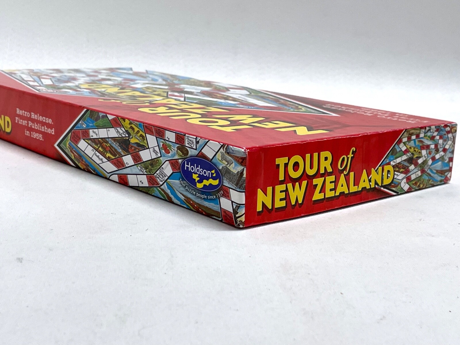 Tour of New Zealand Board Game – Excellent Condition – Holdson – Made in NZ