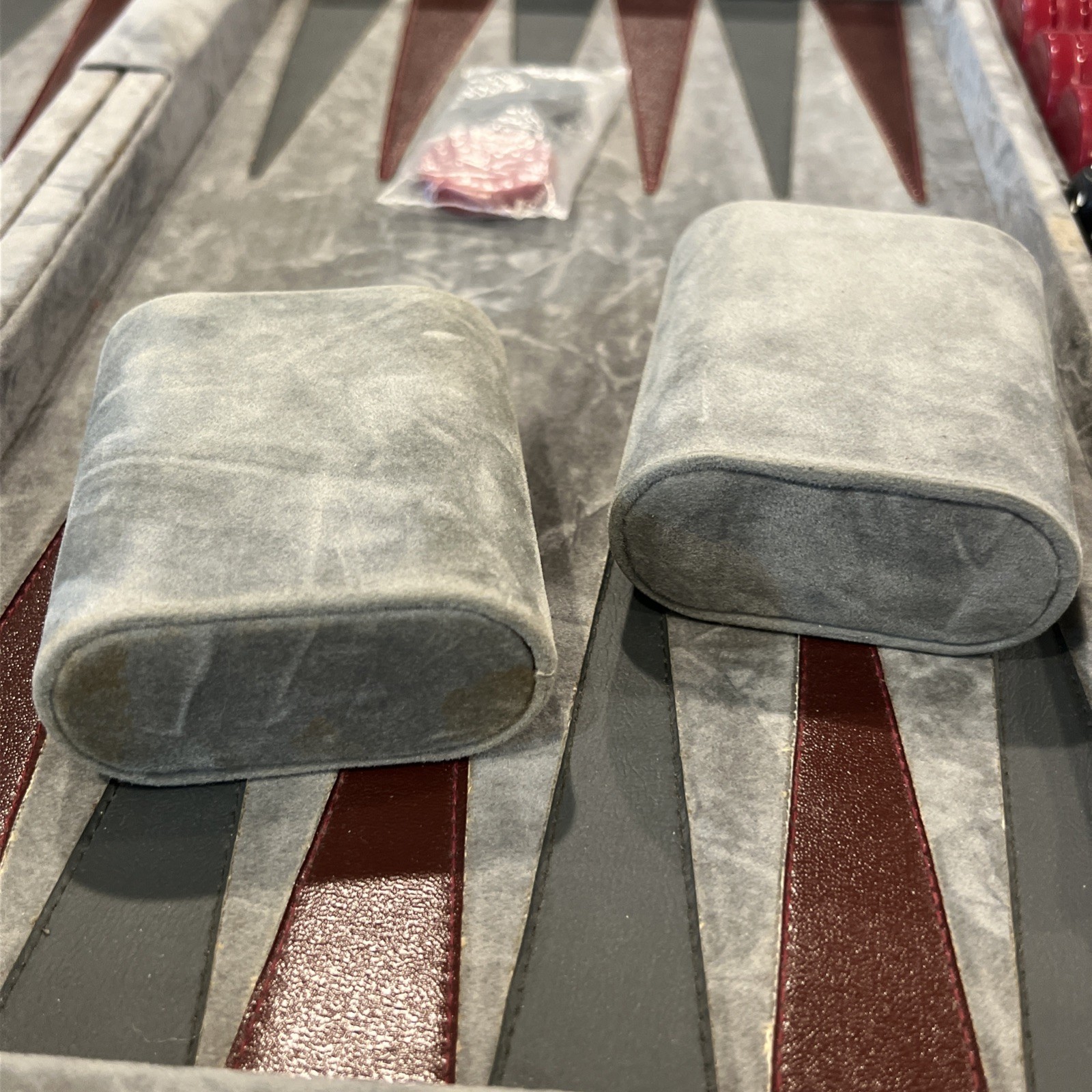 Aries of Beverly Hills Vintage Backgammon Set Gray and Red Travel Case Complete