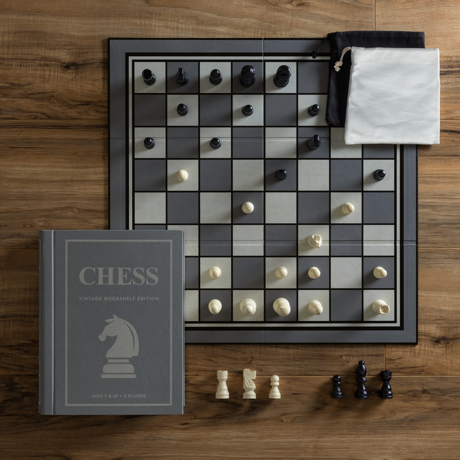 WS Game Co Chess Scattergories Taboo Vintage Bookshelf Board Game Collection New