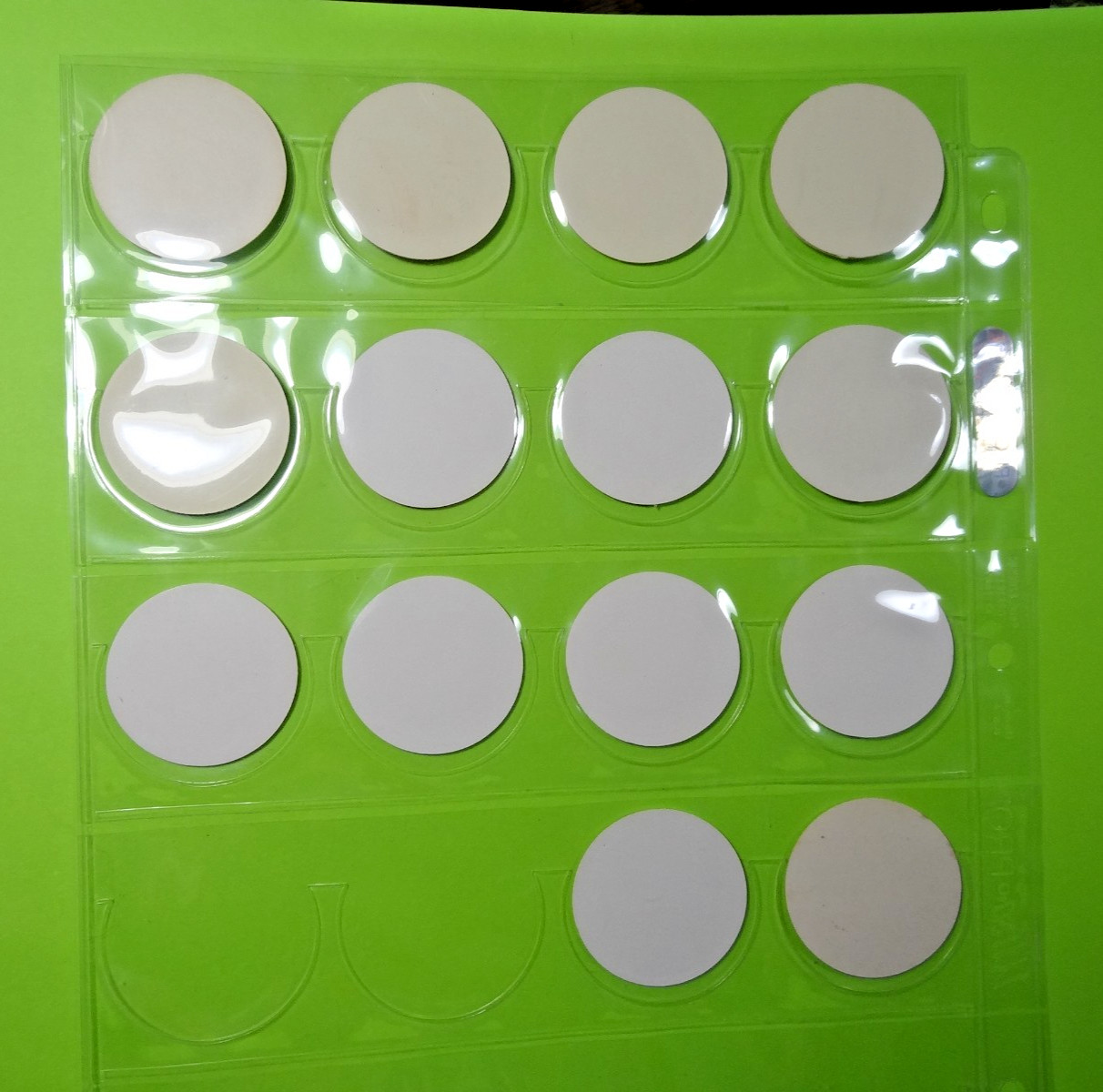 Pogs * 14 Soda Varieties * Coke * Sprite * Slice * Pepsi * Coca-Cola