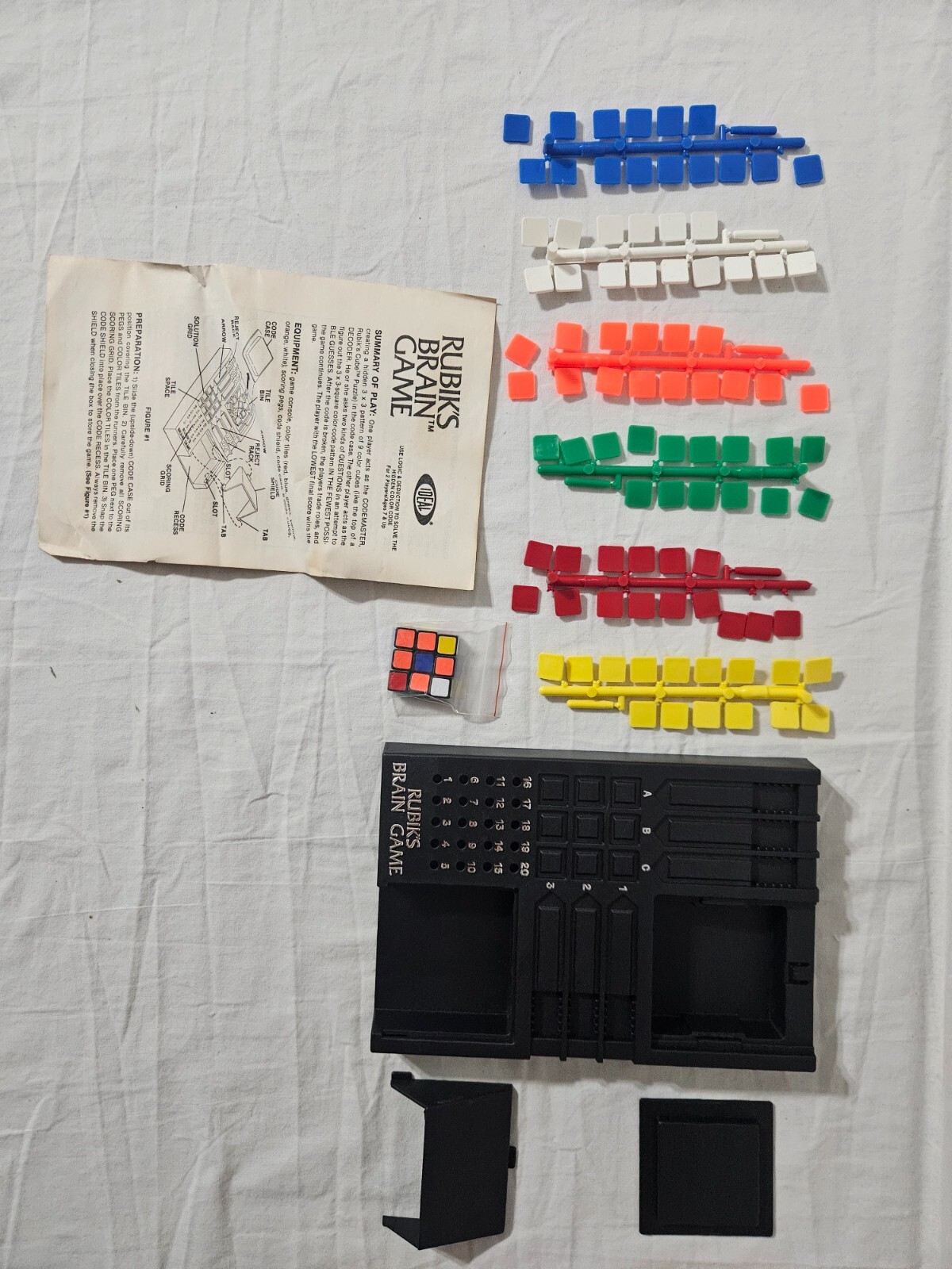 Rubik’s Cube Brain Game. 1983. CBS Toys. Ideal. Logic & Deduction. 2 Player.