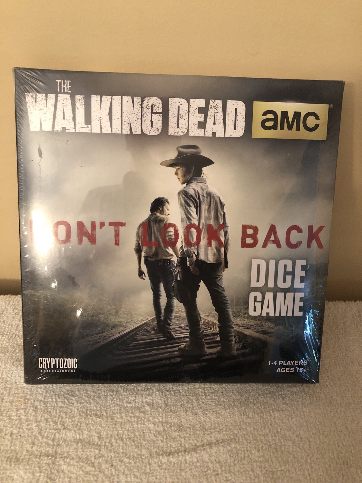 The Walking Dead Don’t Look Back Dice Board Game Cryptozoic 1-4 Players Amc