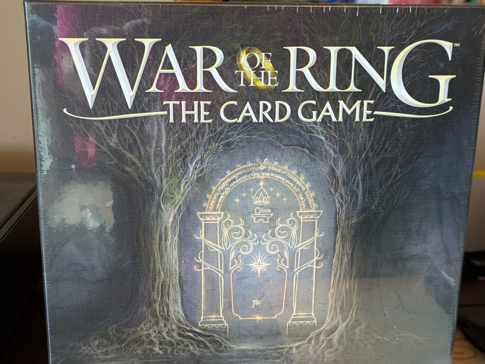 Ares Games War of The Ring: The Card Game – 60+ Minutes of Gameplay for 2-4