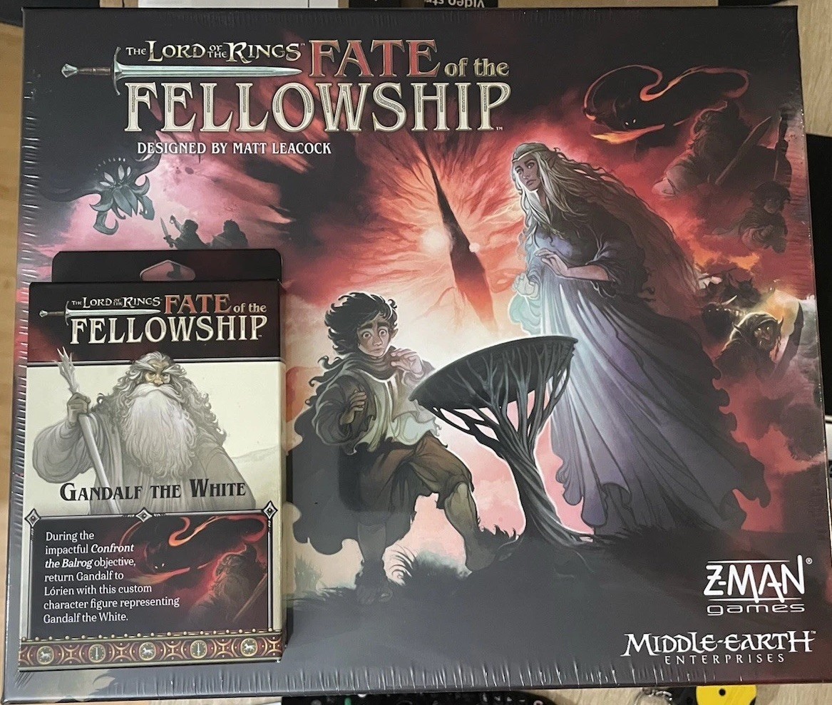Lord of the Rings Fate of the Fellowship Board Game + Gandalf the White Promo