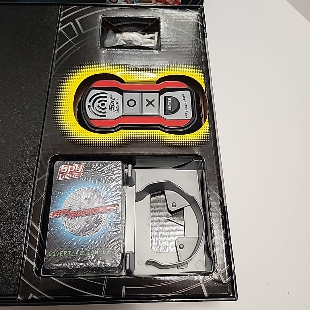 2008 Spy Gear Track Down Electronic Find the Enemy Strategy Game 100% COMPLETE