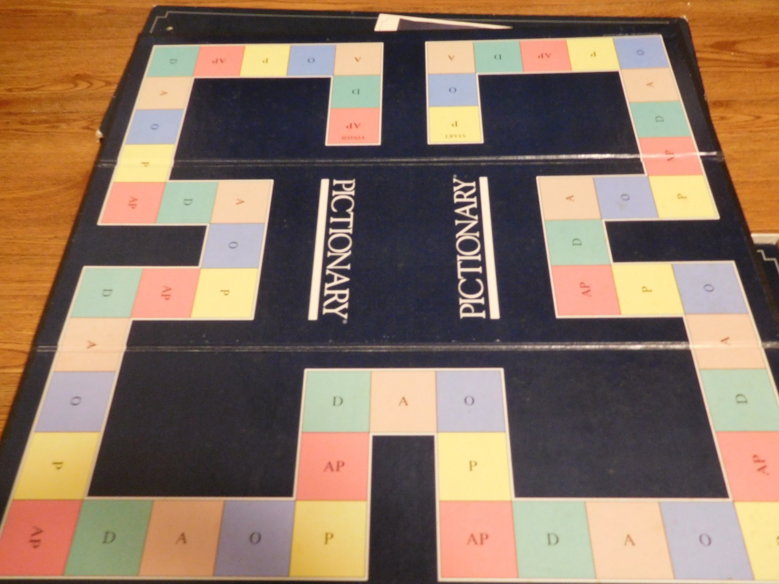 Pictionary First Edition Board Game 1985 Vintage 100% COMPLETE