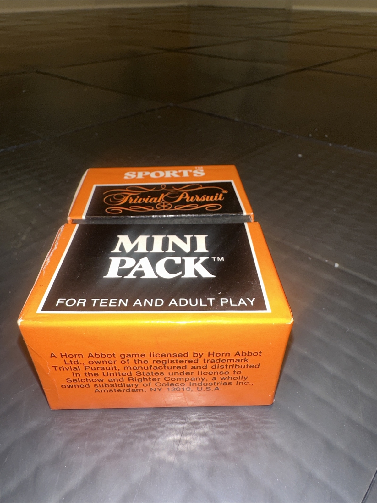 TRIVIAL PURSUIT SPORTS MINI PACK FOR TEENS AND ADULT 120 CARDS COMPLETE