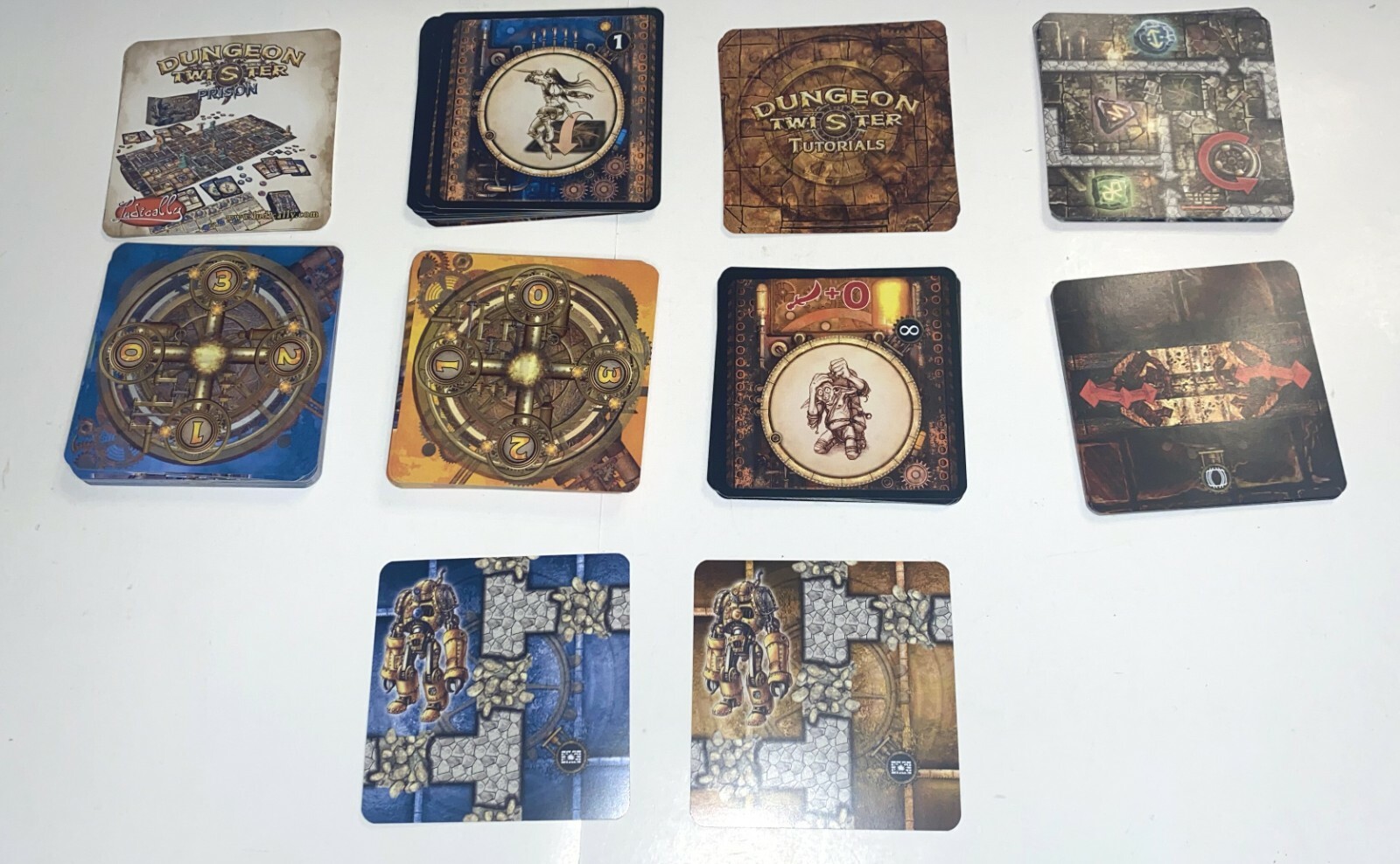 Dungeon Twister – The Card Game by Ludically, Asmodee & Esdevium 2013