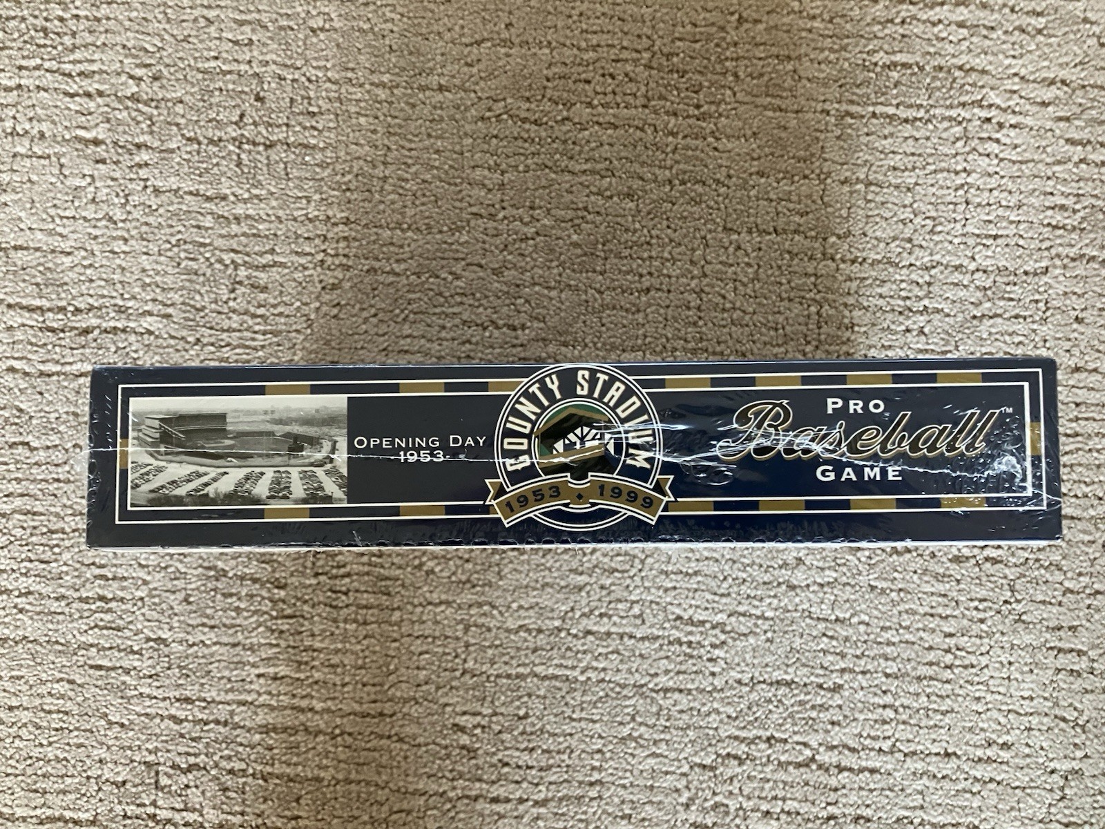 MILWAUKEE BREWERS COUNTY STADIUM PRO BASEBALL GAME 1999 SGA NEW AND SEALED!