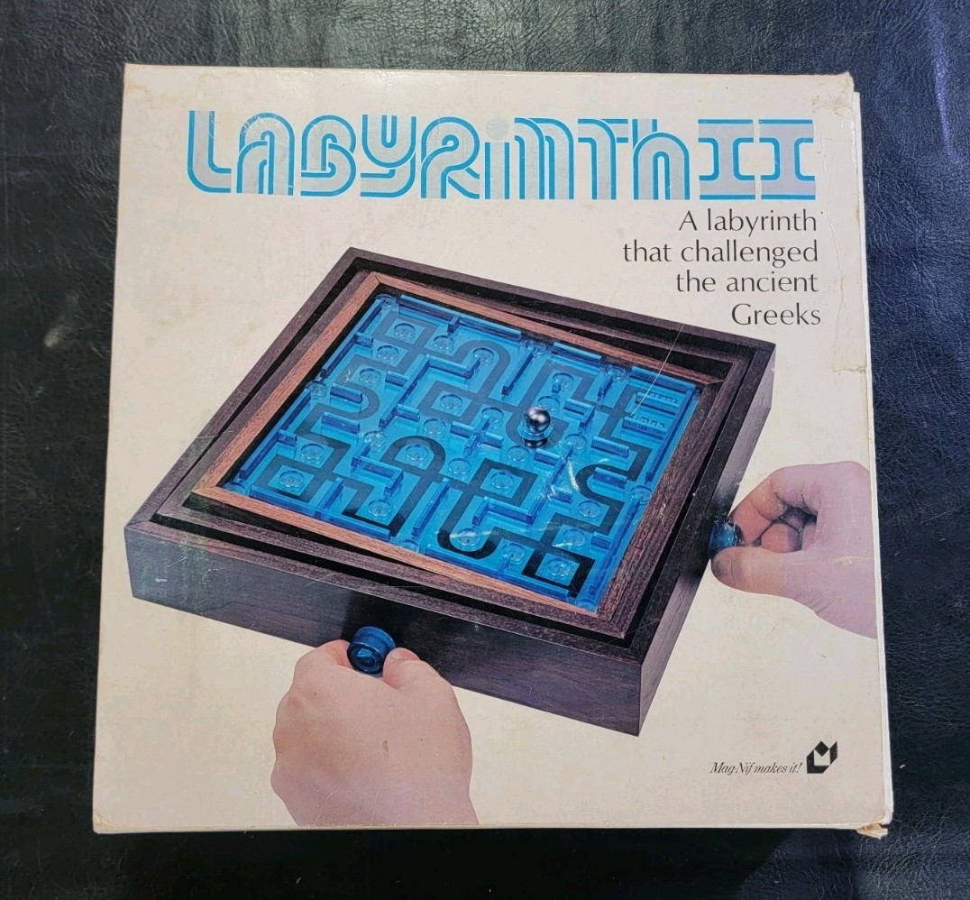 Vintage 1975 Mag-Nif Labyrinth II Marble Maze The Solitaire Game Of Skill #421