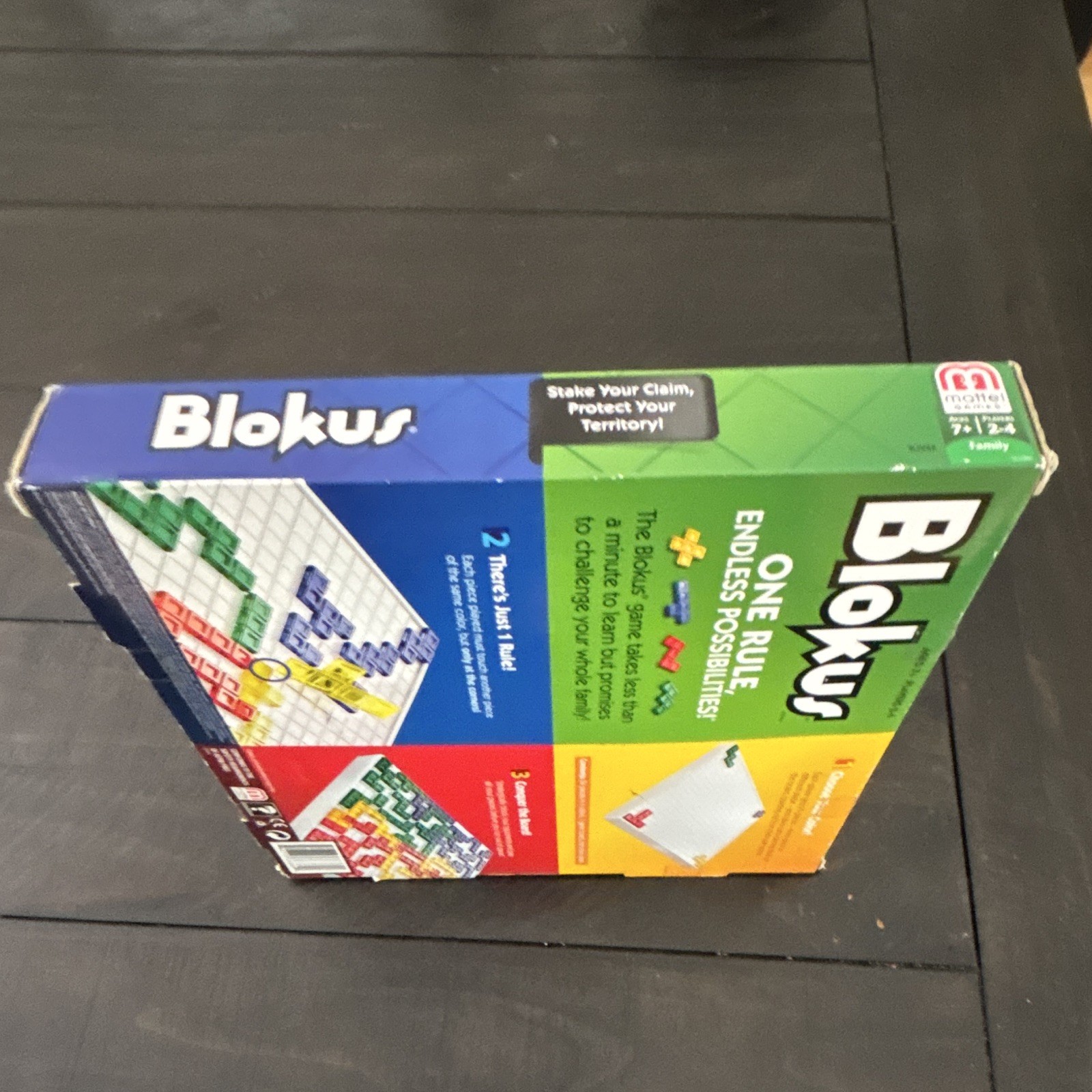 Blokus Strategy Board Game 2-4 Players Age 7+. New, some minor box damage.