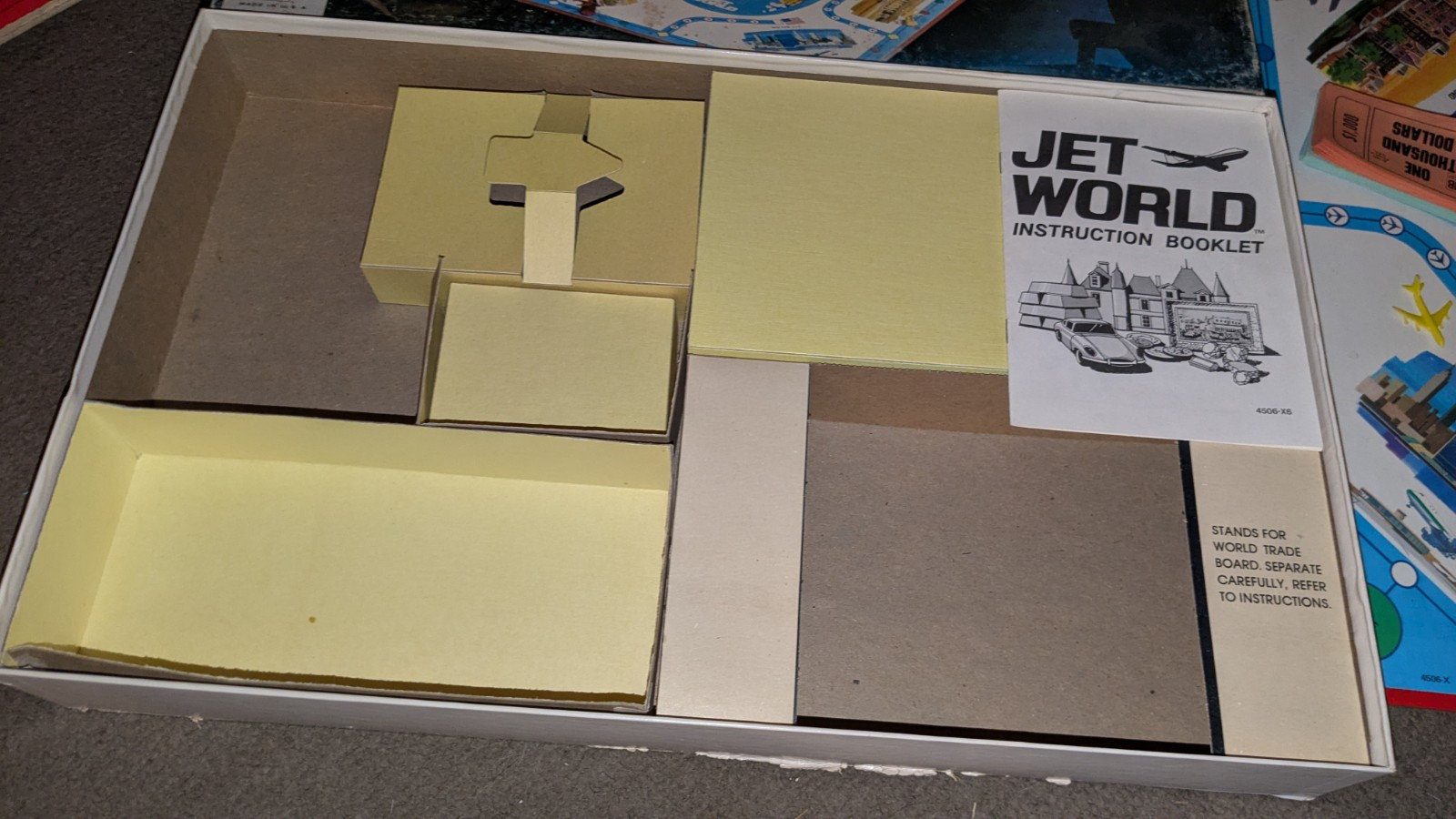 1975 JET WORLD BOARD GAME PAN AM BRANDED MILTON BRADLEY 4506 Missing Green Jet
