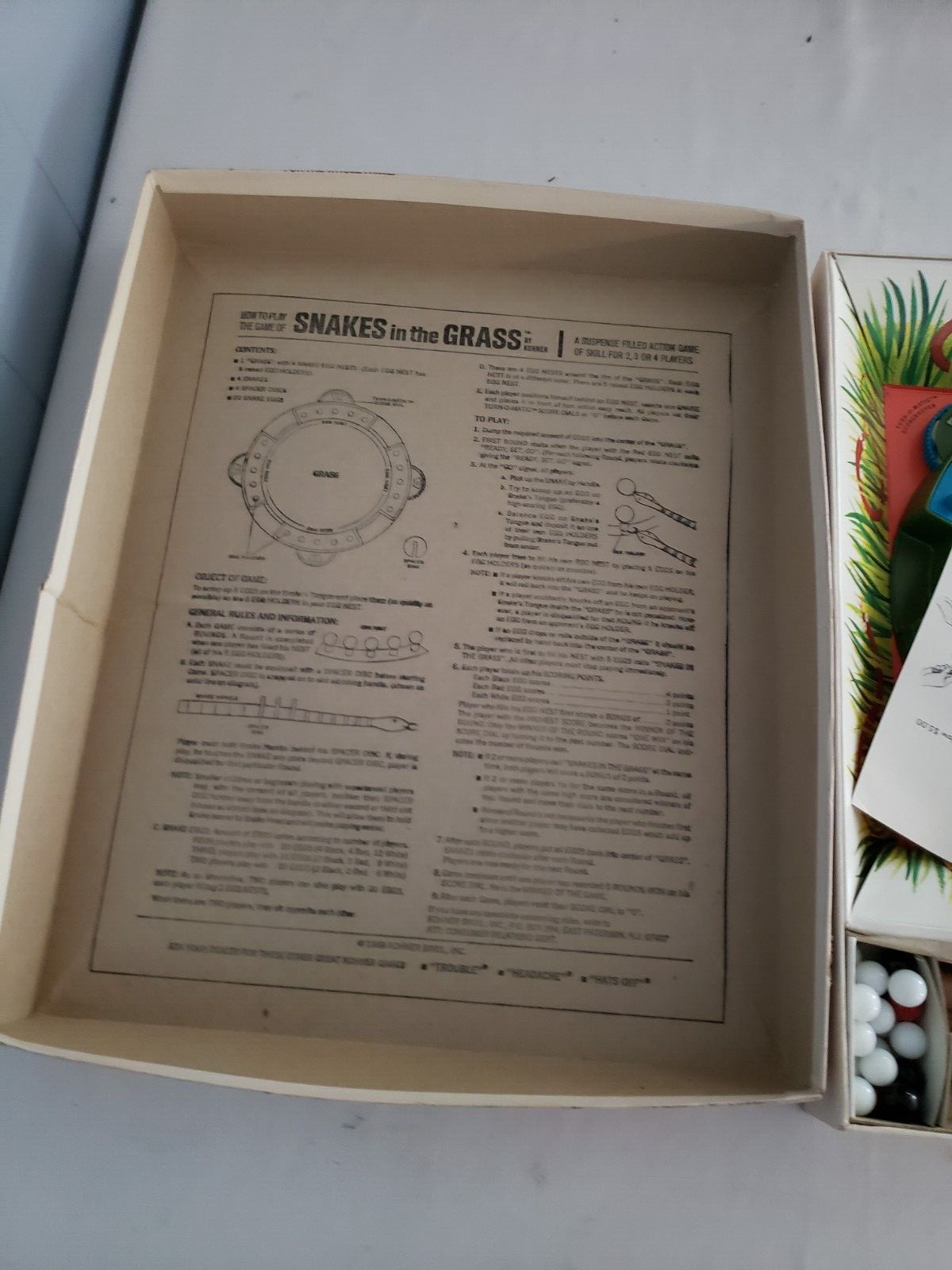 Snakes in the Grass game 1969 by Kohner COMPLETE NO 683