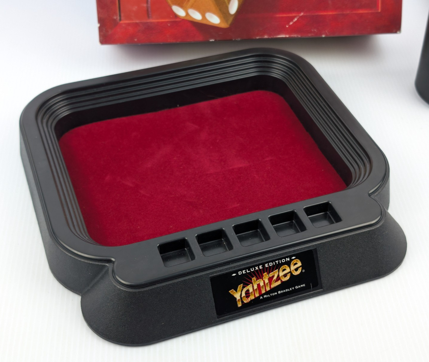 Vintage 1997 Yahtzee Deluxe Edition Gold Die 100% COMPLETE