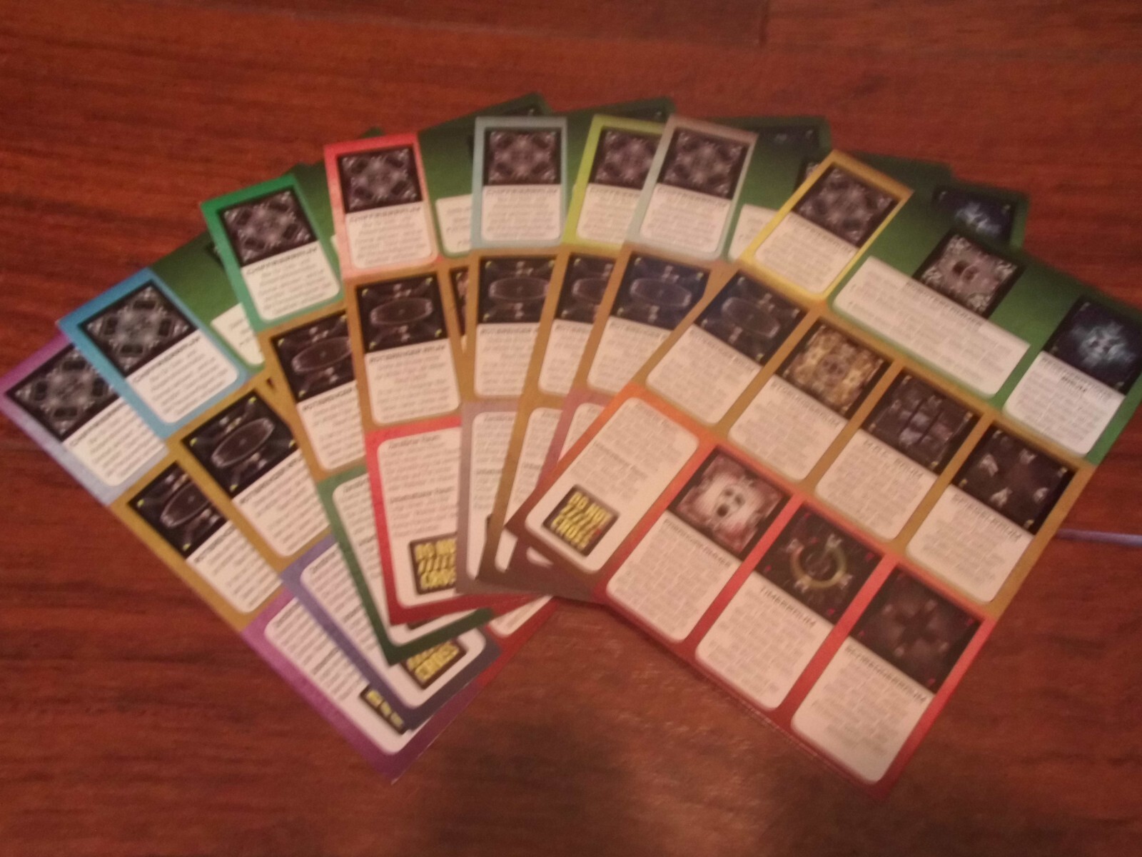 Room 25 Season 2 Replacement Dutch & German Two-Sided Room Reference Cards