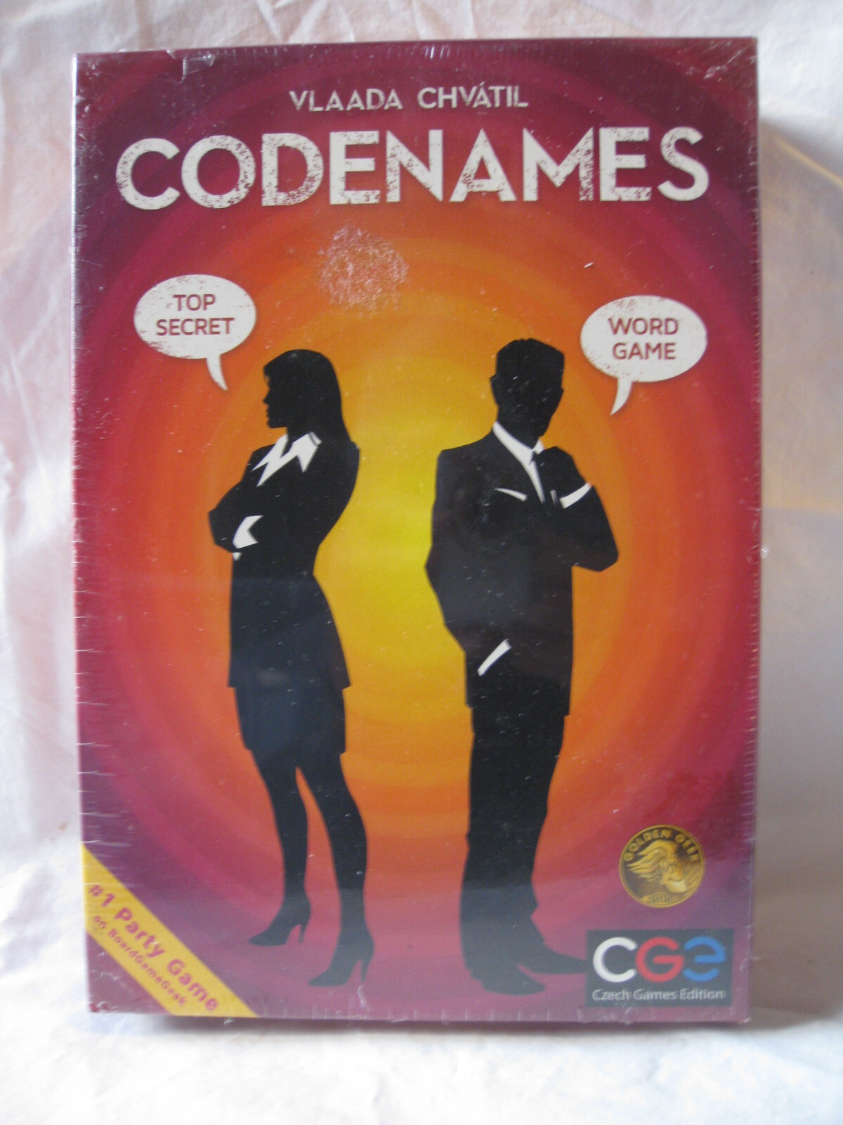 CODENAMES WORD GAME, VLAADA CHVATIL, NEW, UNOPENED BOX, GOLDEN GEEK 2015 AWARD
