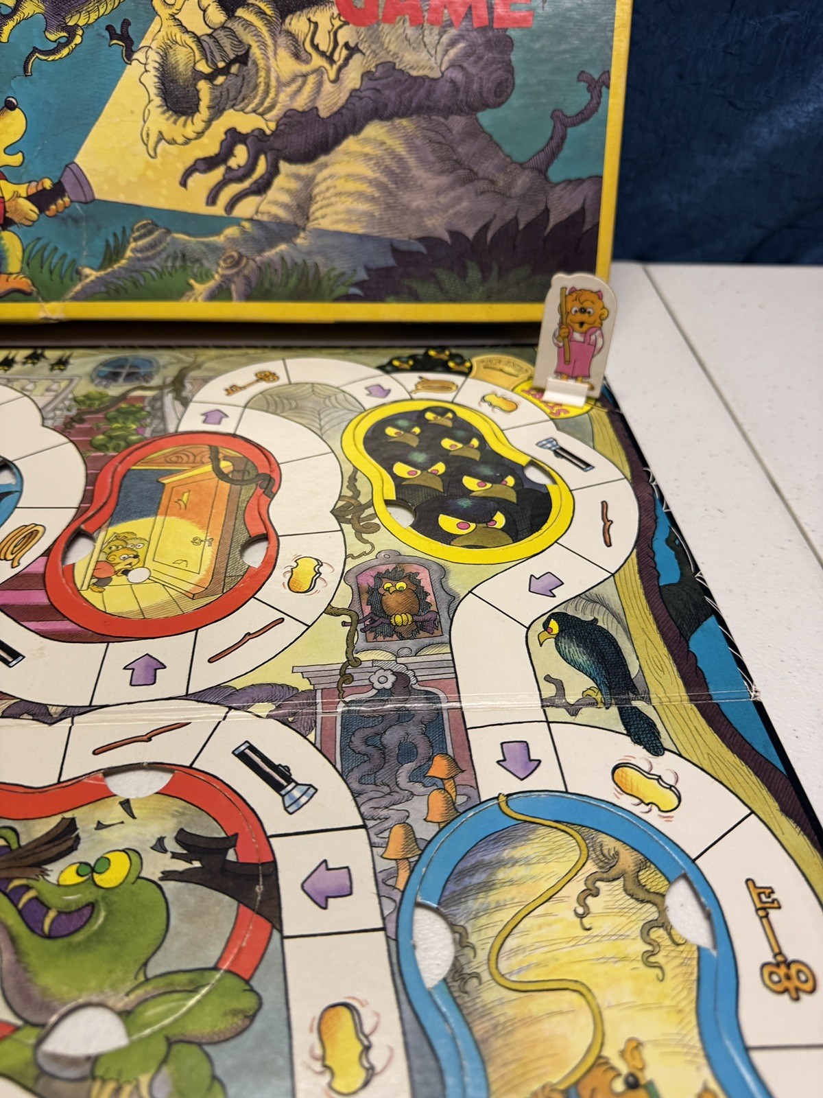The Berenstain Bears SPOOKY OLD TREE Board Game 1989 COMPLETE