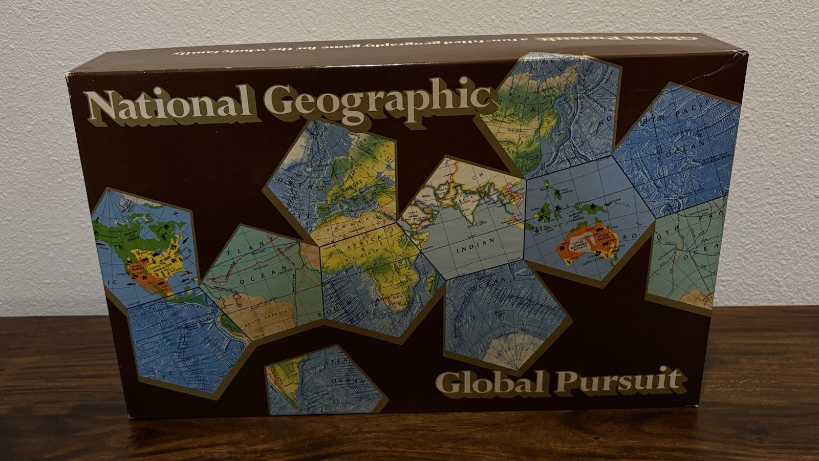 National Geographic Global Pursuit Geography Board Game Complete 1987 USA