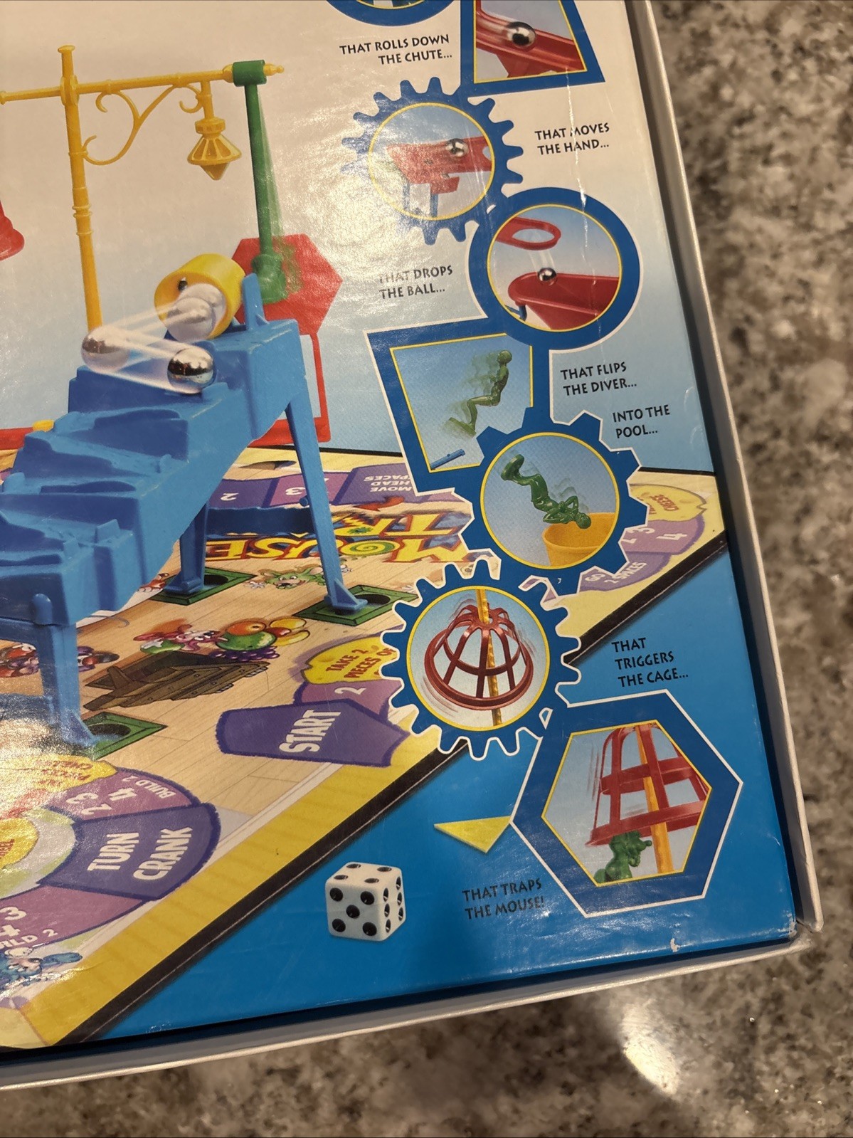Hasbro 04657 Gaming Mouse Trap Board Game