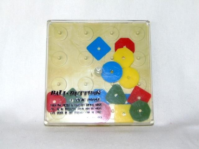 1969 BALI-BUTTONS Hand Held DEXTERITY Game, A LOGIC PUZZLE, Behavioral Sciences