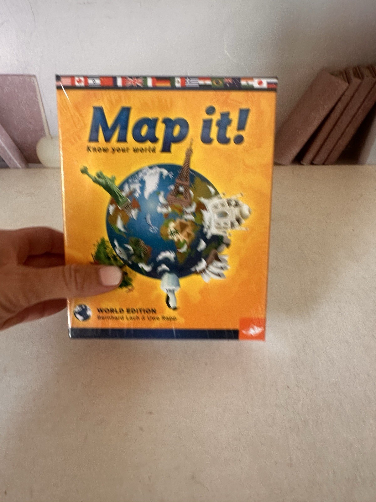 BRAND NEW Map It! World Edition FoxMind Games Ages 10+, 2-6 players