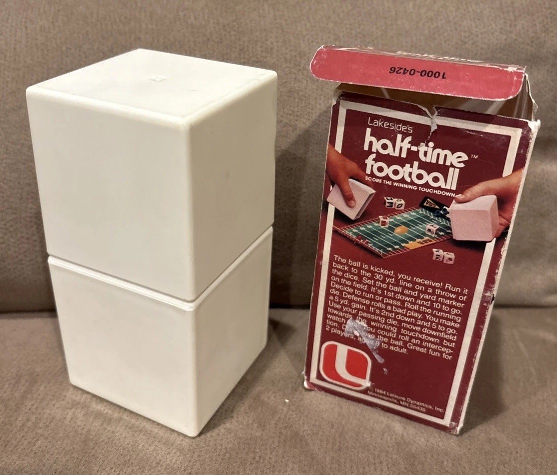 Vintage 1984 Lakeside’s Half-Time Football Travel Dice Game Incomplete Parts!