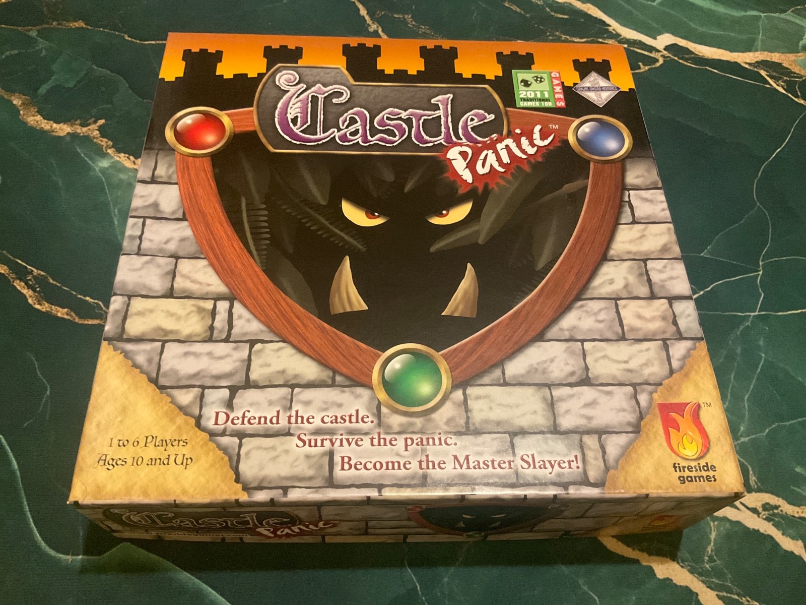 Castle Panic Cooperative Board Game Fireside Games 2011 Complete