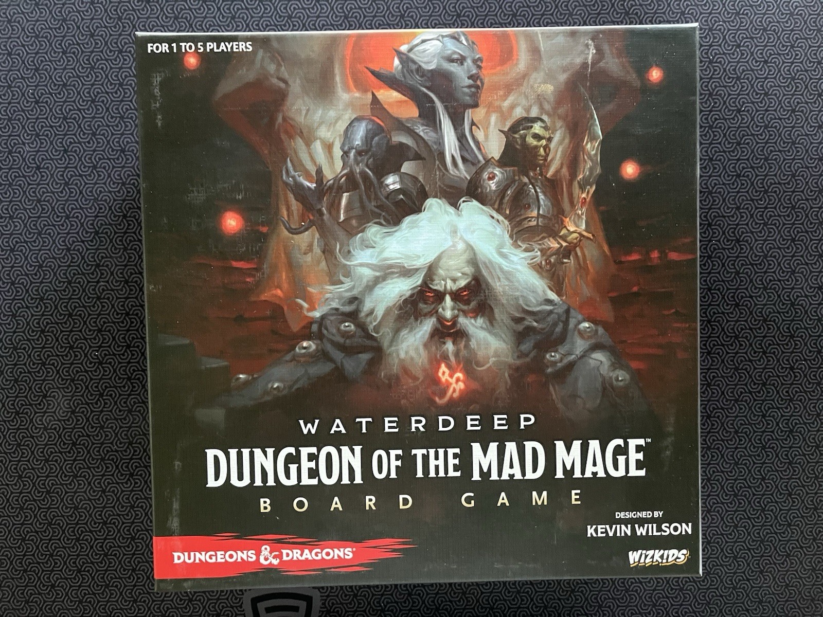 D&D Waterdeep: Dungeon of The Mad Mage Adventure System Board Game – Standard Ed