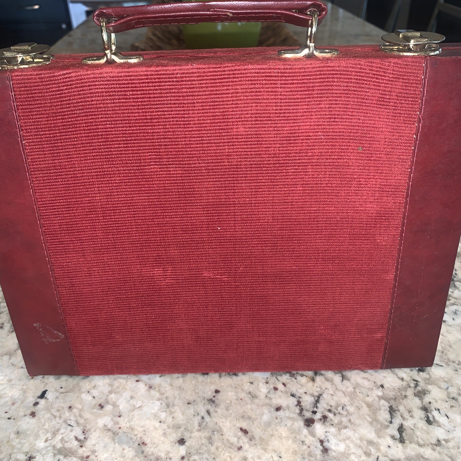 Cambor Backgammon Set. 4 Dice Cups Checkers Doubling Cube Maroon Size 11”x8” Vtg