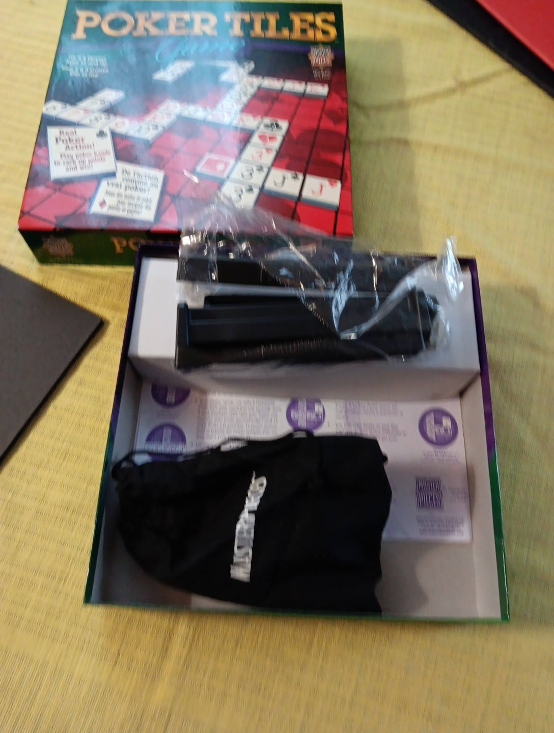 Master Pieces, Poker Tiles Game, 12 Years+, 2-4 Players