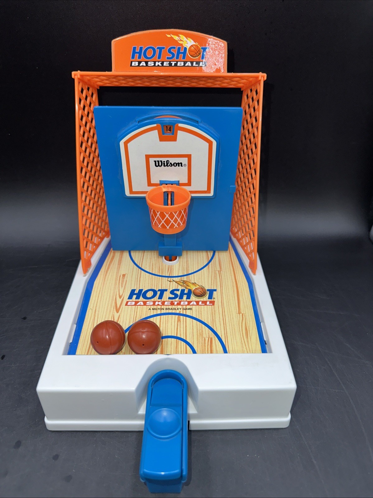 Vintage MB Milton Bradley Travel Hot Shot Basketball Game Complete working 1992
