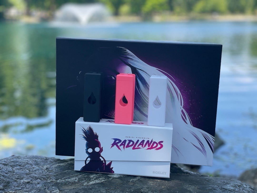 Radlands Cult of Chrome Expansion + Raiders & Silo Promos Deluxe Synth Cards