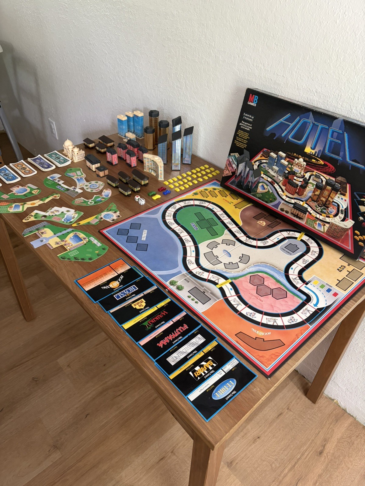Vintage 1988 HOTEL Board Game Milton Bradley Real Estate Game 100% Complete