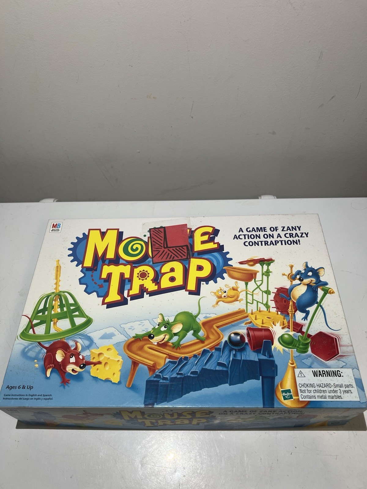 Milton Bradley Hasboro 2005 Mouse Trap Board Game #04657