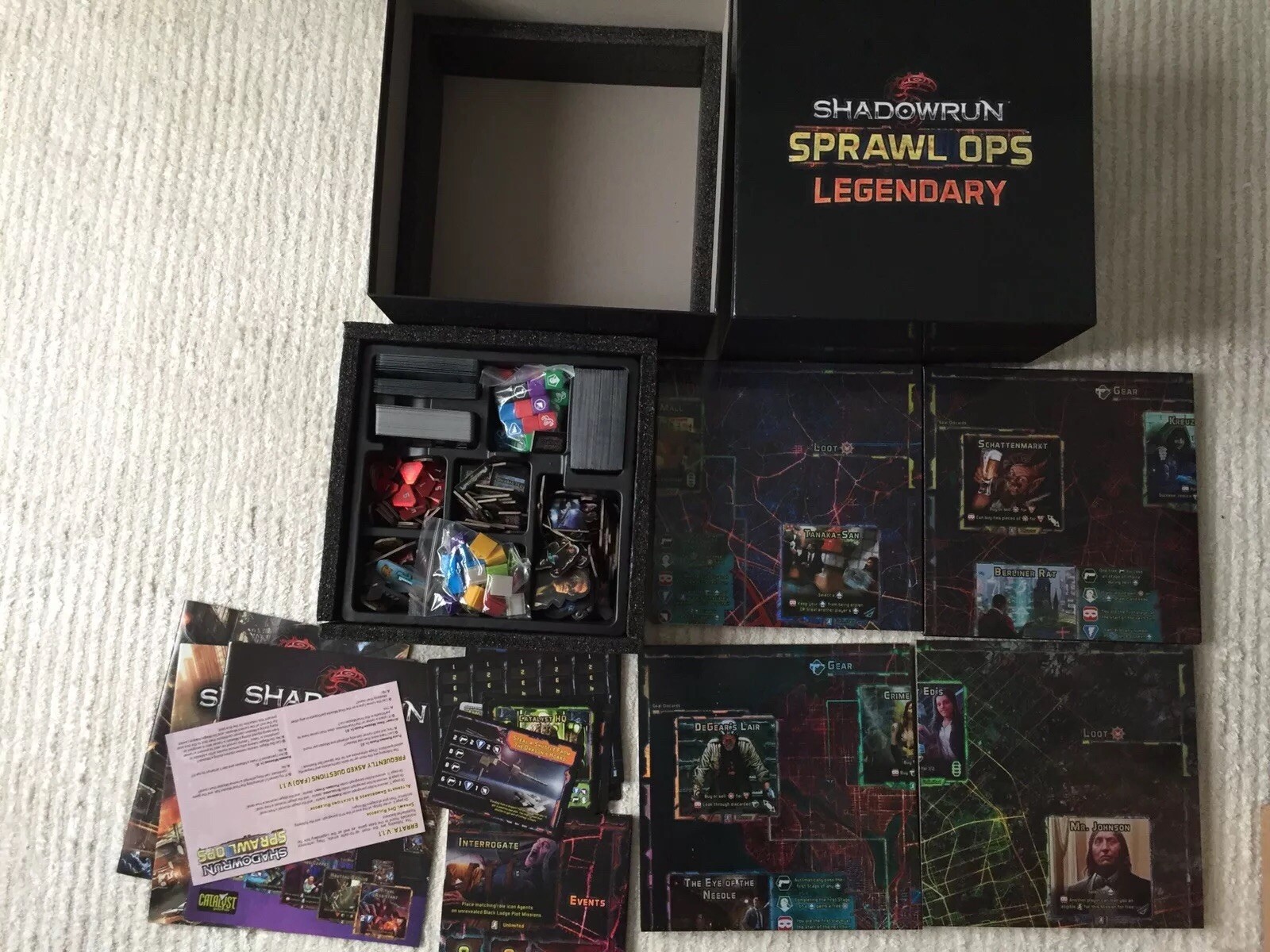 Shadowrun Sprawl Ops Legendary Box & 5-6 Player Expansion & Foil Maps & Sleeves