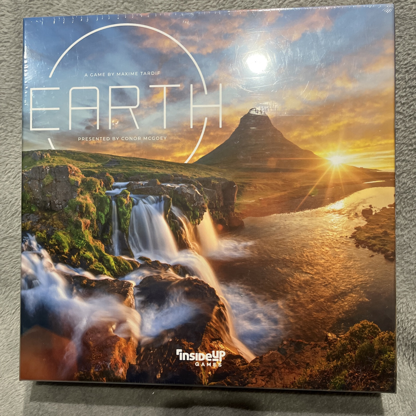 Earth Board Game – Inside Up Games 2023 – Solo Mode And Team Play