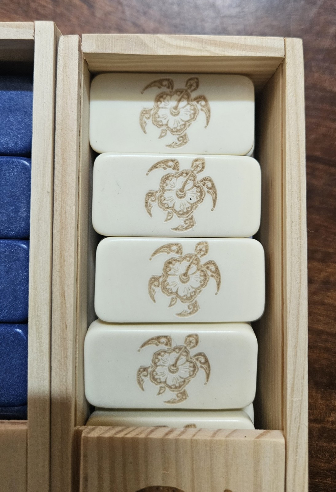 Double 6 Domino Set of HAWAIIAN SEA TURTLE Dominoes BLUE or IVORY