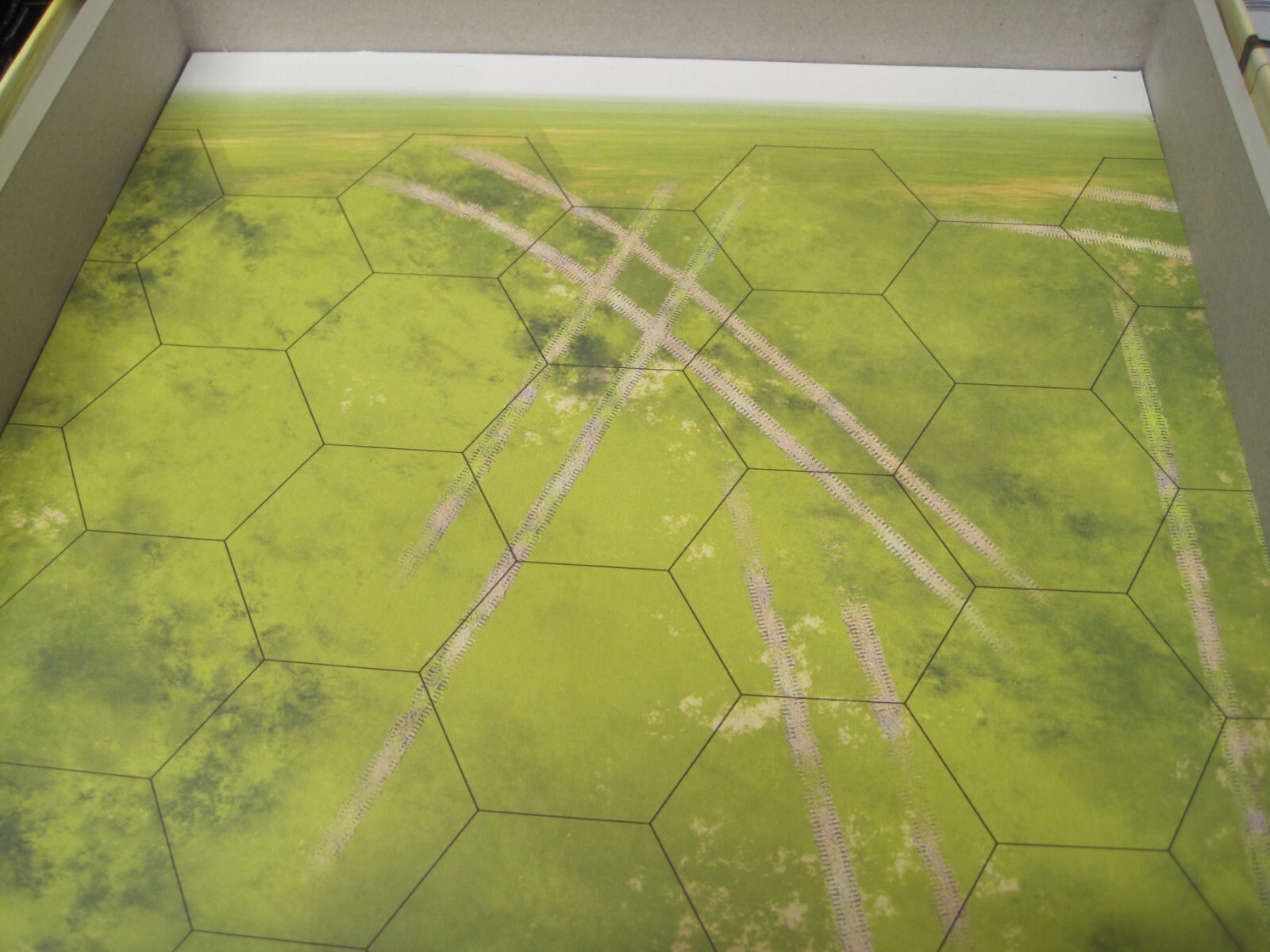 Duel of the Giants WW2 Eastern Front Tank Miniature Wargame Z-Man Board Game