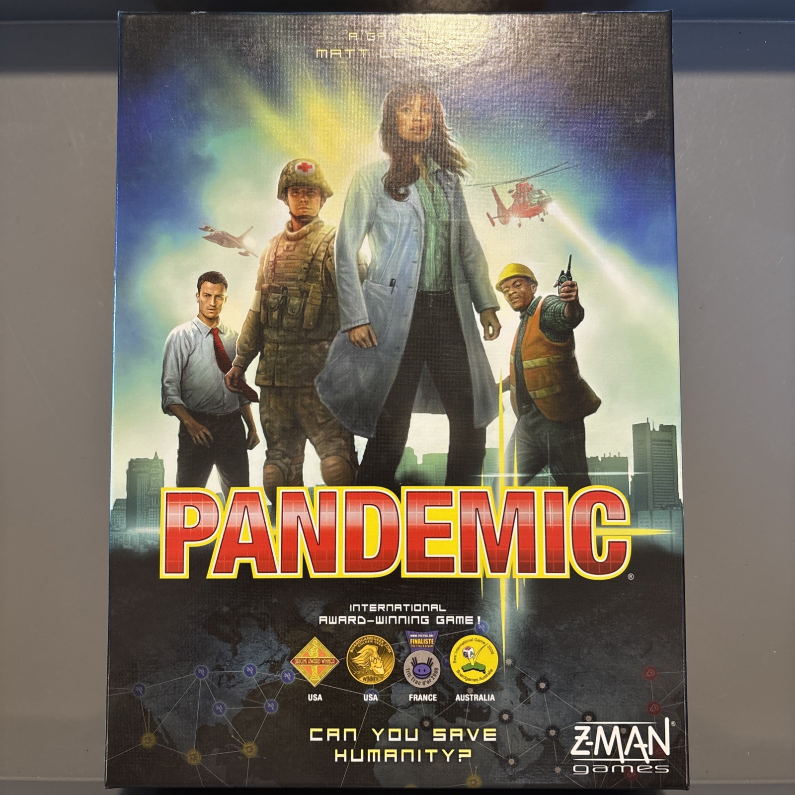 Pandemic Board Game 100% Complete by Matt Leacock 2013 Z-Man Games Save Humanity