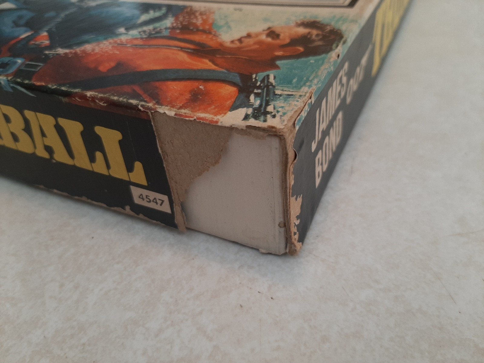 1965 Milton Bradley James Bond 007 Thunderball Game Mint Unpunched 100% Comp M3