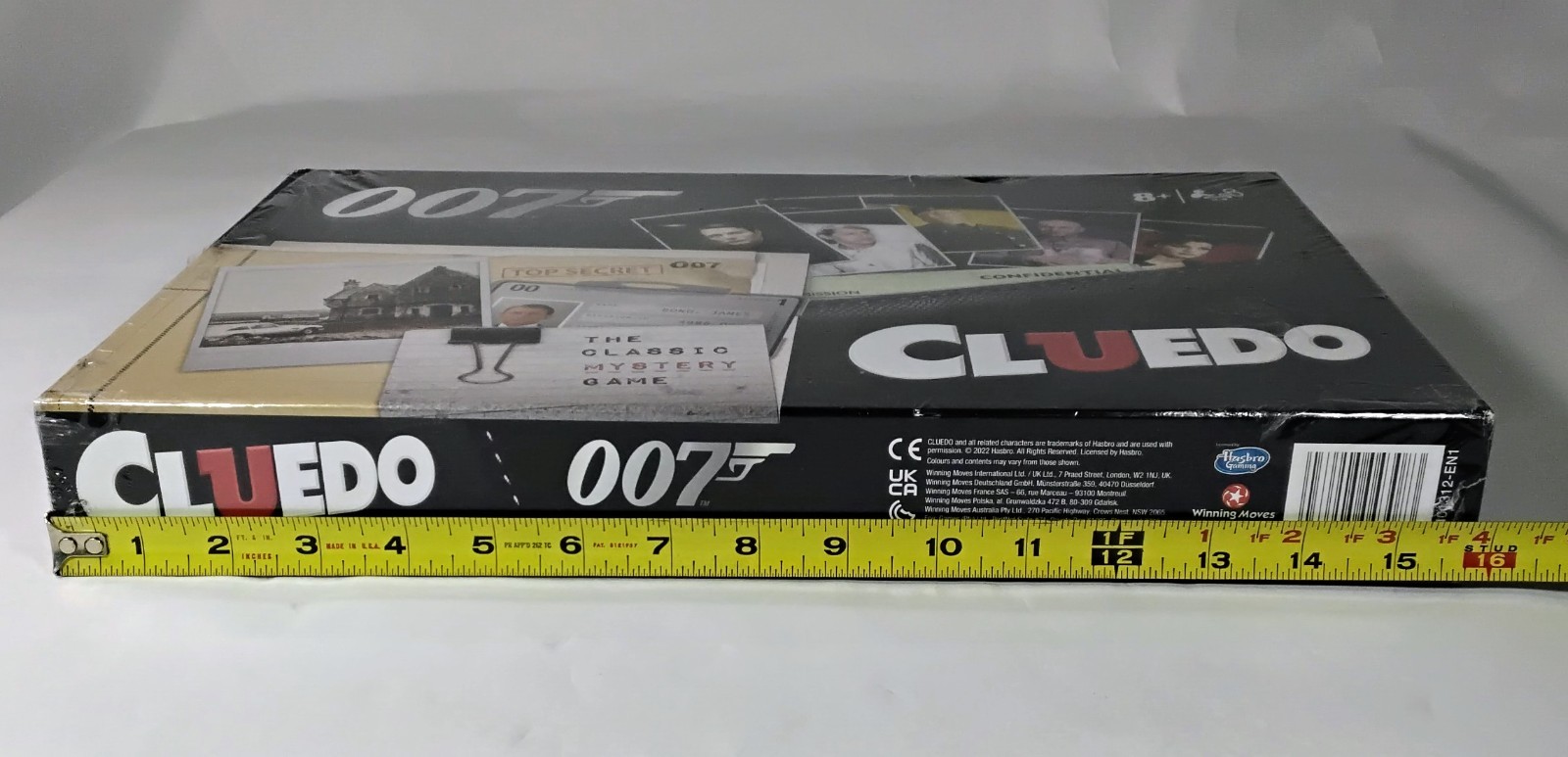 New Hasbro Cluedo 007 James Bond Indicia Classic Mystery Board Game Age 8+
