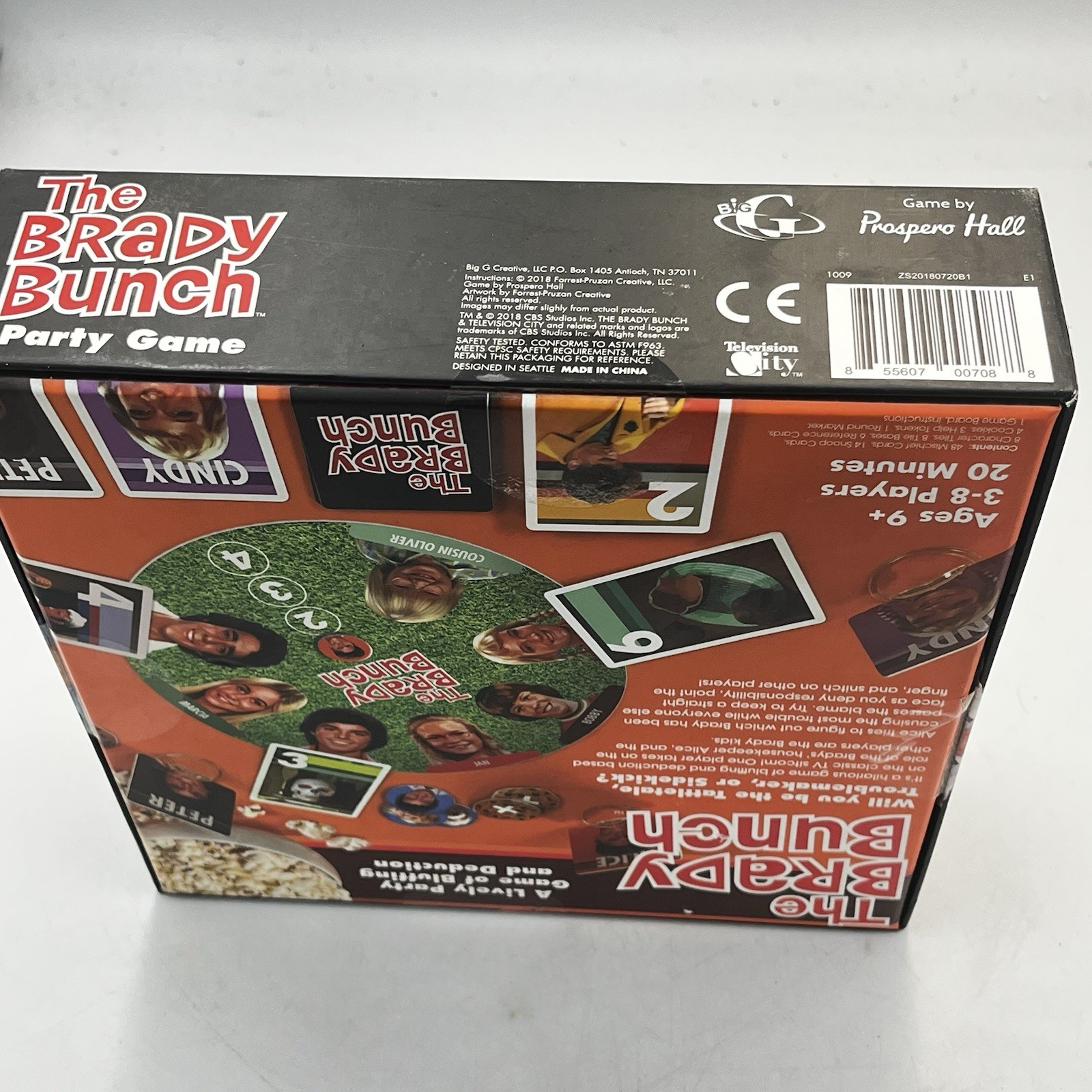 The Brady Bunch Party Board Game 2018 Prospero Hall 9+ 3-8 Players New SEALED