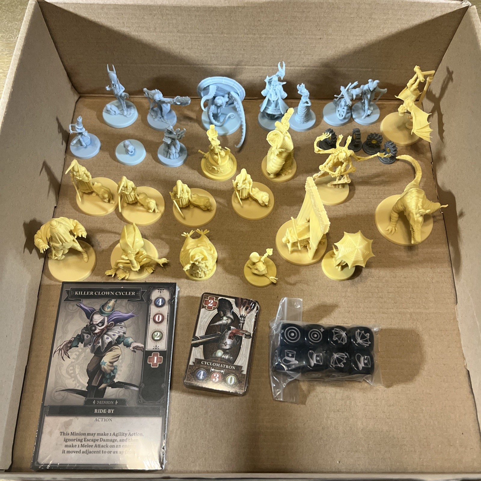 CMON The World of SMOG: Rise of Moloch – Huge KS Lot; great condition, extras