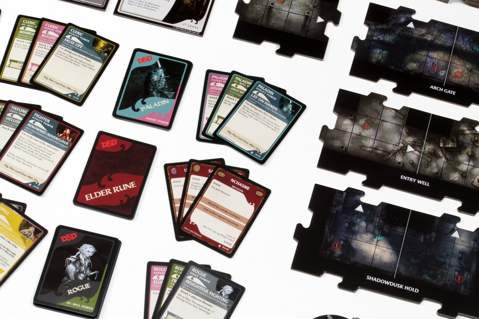 D&D Waterdeep: Dungeon of The Mad Mage Adventure System Board Game – Standard Ed