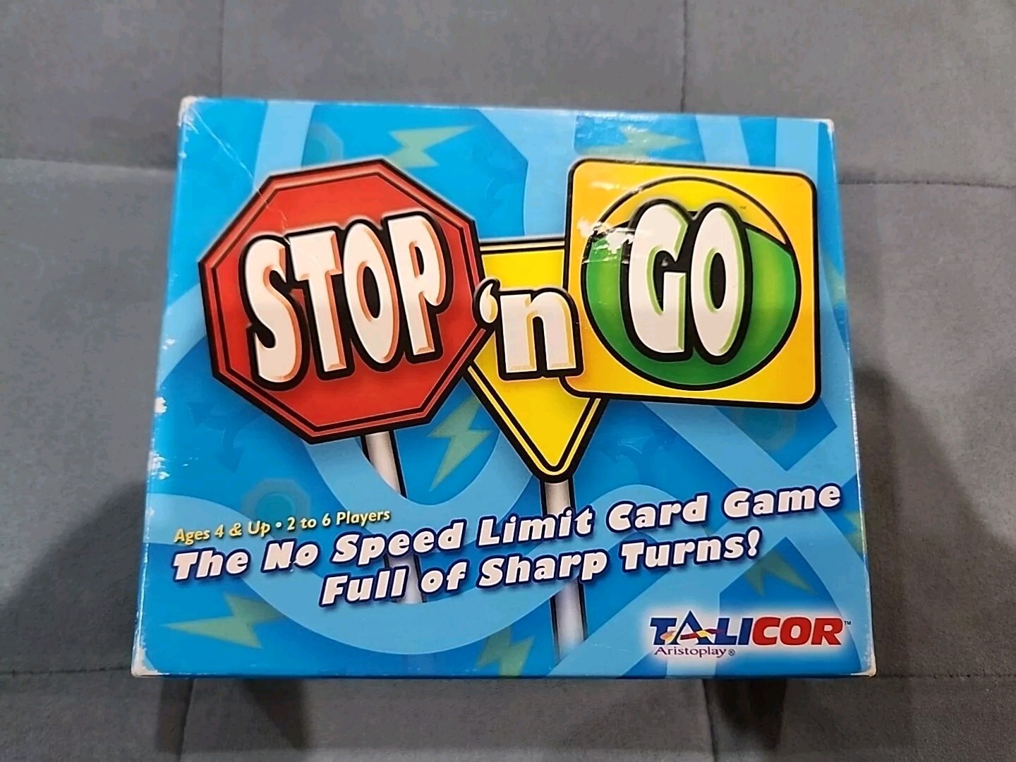 Stop ‘N Go Game Children’s Fast Fun Card Game Racing Hand-Eye Coordination