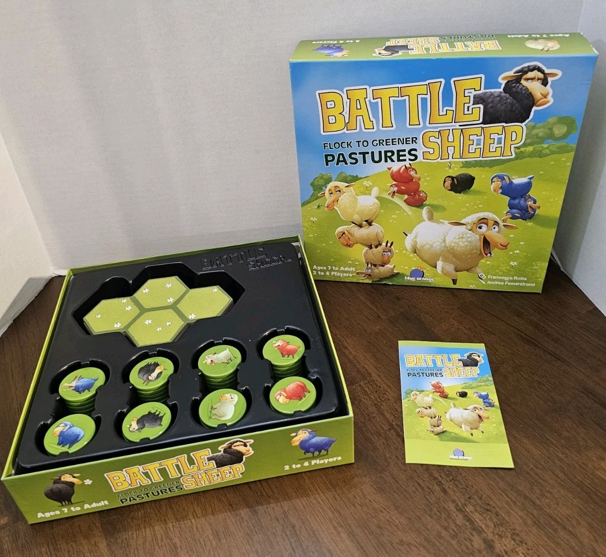 Battle Sheep Flock to Greener Pastures Game Complete! EUC! Award Winner Game