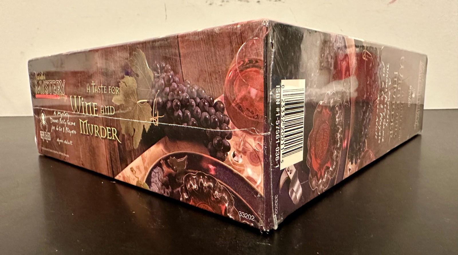 Murder Mystery Party Game: Dinner Party Game for 6 to 8 Players *NEW & SEALED*