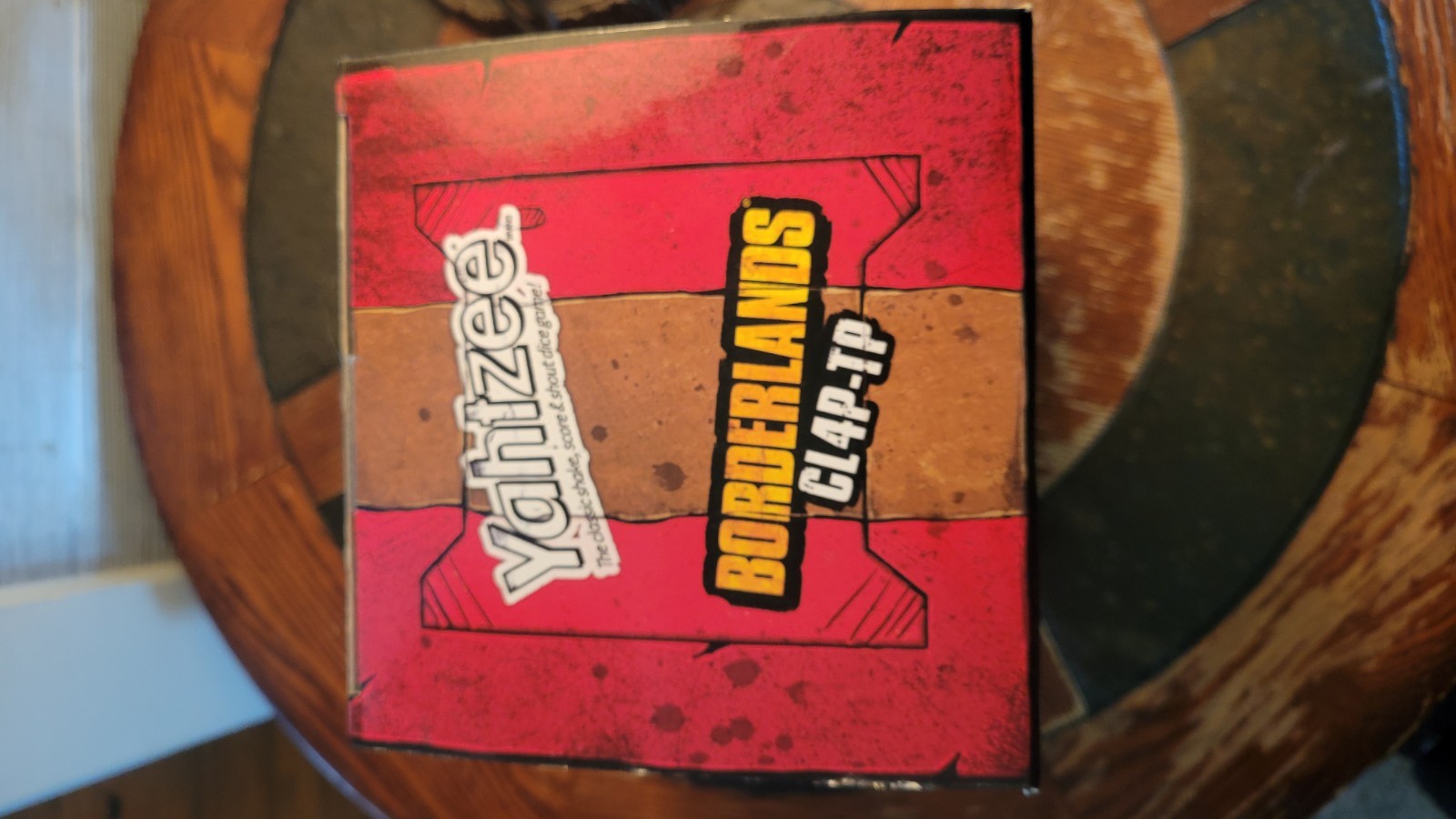Yahtzee Borderlands Clap Trap Collectible Toy Figure Game CL4P-TP