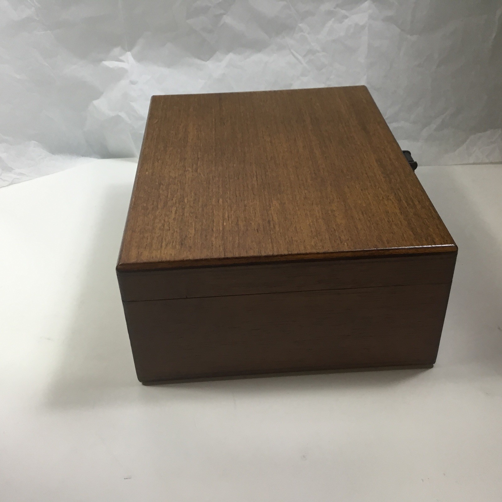 Game Shut The Box Wooden Case Dice Directions New In Box. 8x6x3 Inches Brown