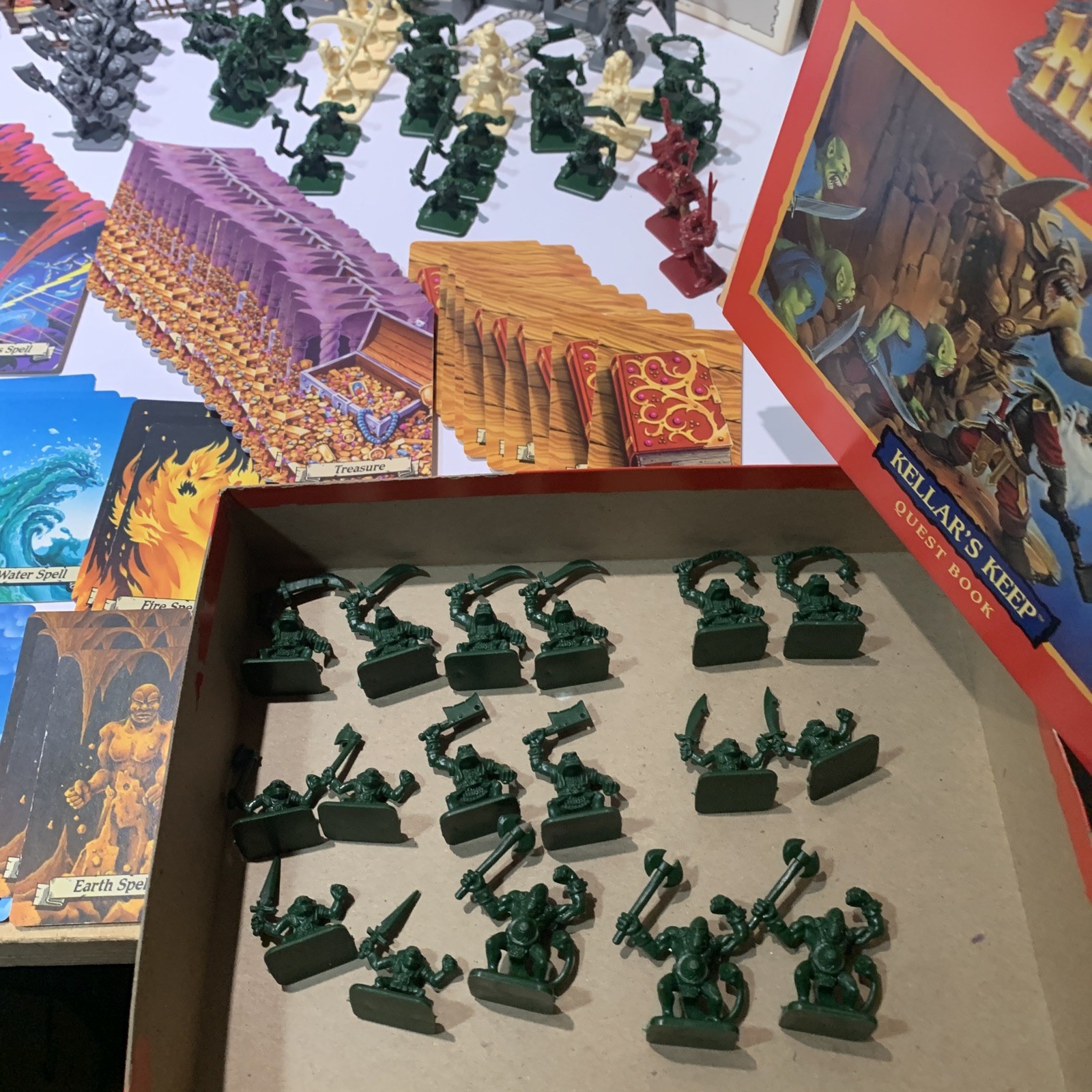 MB Hero Quest Board Game 1989-1990 + Kellar’s Keep Near Complete